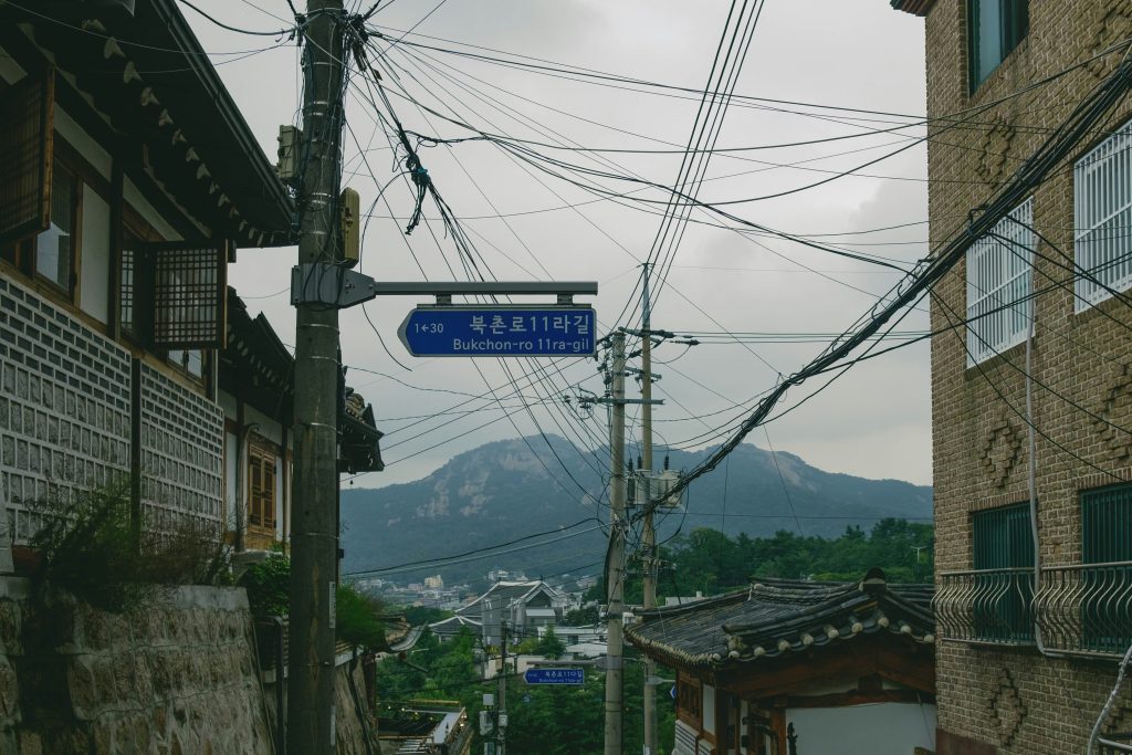 SEO Versus GEO Optimization Strategies for Local and Global Visibility