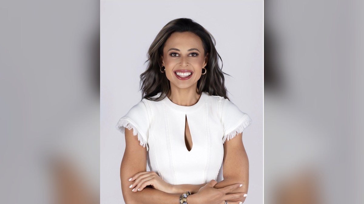 Kristin Avagliano Went From Classroom Teacher to a 7-Figure Coaching Business. Now She Is Coaching the Self-Invested Woman